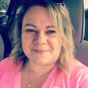 Meet your Posher, Lea